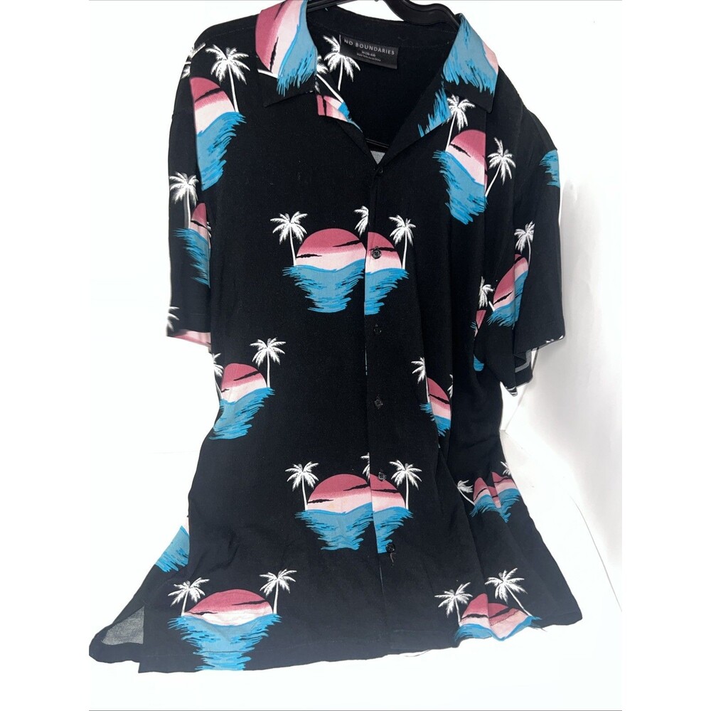 No Boundaries Men’s M Hawaiian Shirt Sunset Palm Trees